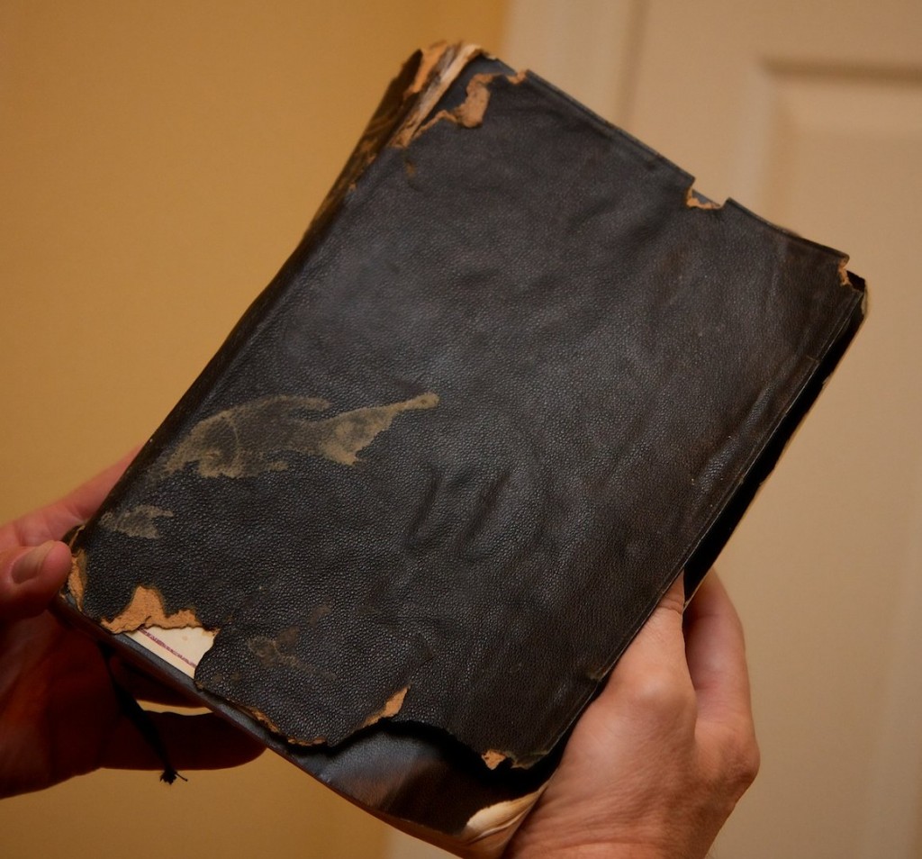 should-you-throw-away-an-old-bible